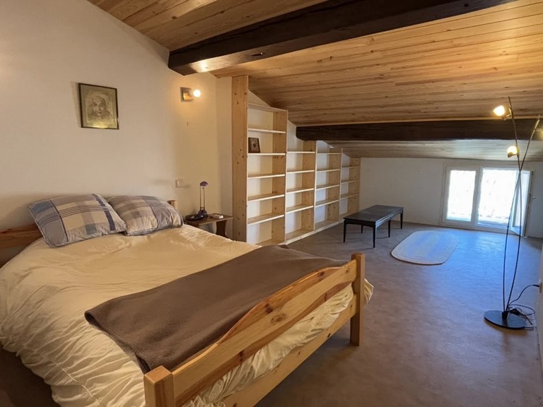 bedroom + 1/2 bath (level 5) bedroom + 1/2 bath (level 5)